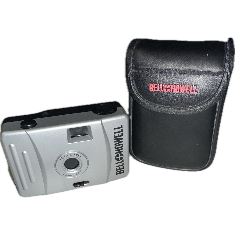 Bell & Howell Focus Free  35mm Film Camera Point & Shoot 28mm Lens in Case WORKS